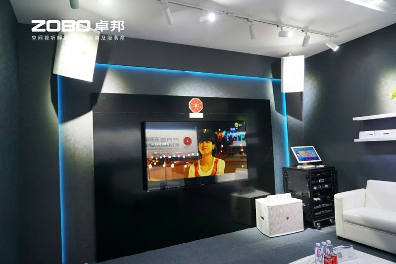 10人潮涌动，新品闪耀!ZOBO香蕉视频在线播放广州展首日引爆行业焦点
