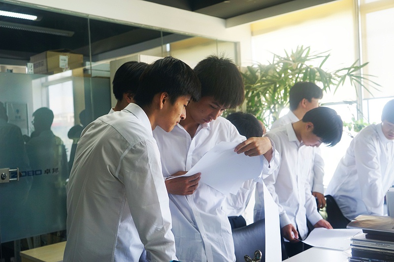 7校企合作 走进职场 协同育人丨欢迎北京市经贸技术学校师生来ZOBO香蕉视频在线播放参观学习 7校企合作 走进职场 协同育人丨欢迎北京市经贸技术学校师生来ZOBO香蕉视频在线播放参观学习