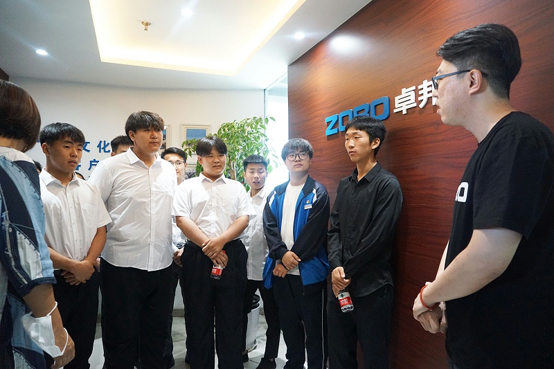 校企合作 走进职场 协同育人丨欢迎北京市经贸技术学校师生来ZOBO香蕉视频在线播放参观学习 校企合作 走进职场 协同育人丨欢迎北京市经贸技术学校师生来ZOBO香蕉视频在线播放参观学习