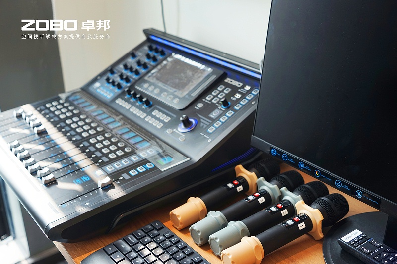 10ZOBO香蕉视频在线播放多功能厅案例 | 丰汇空间视听解决方案及服务
