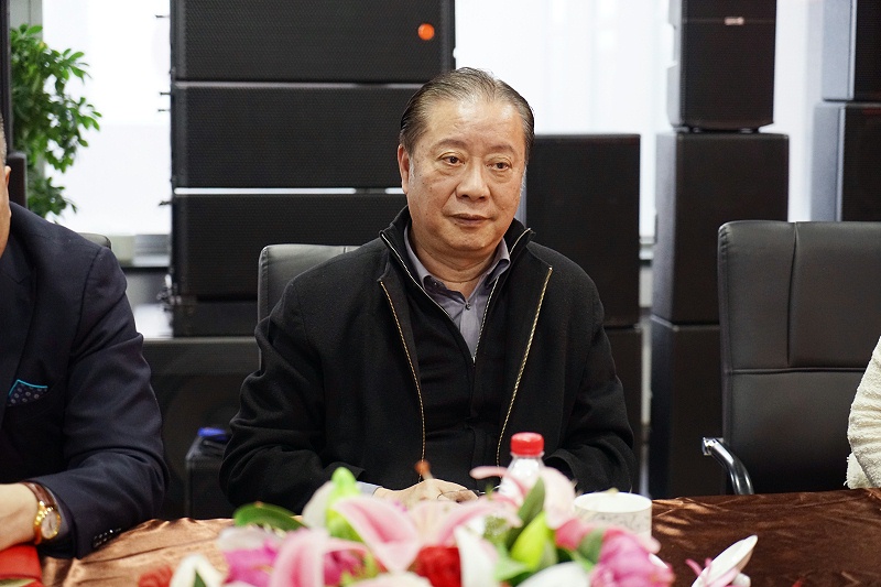 热烈欢迎中国演艺设备技术协会理事长等领导一行莅临ZOBO香蕉视频在线播放调研指导